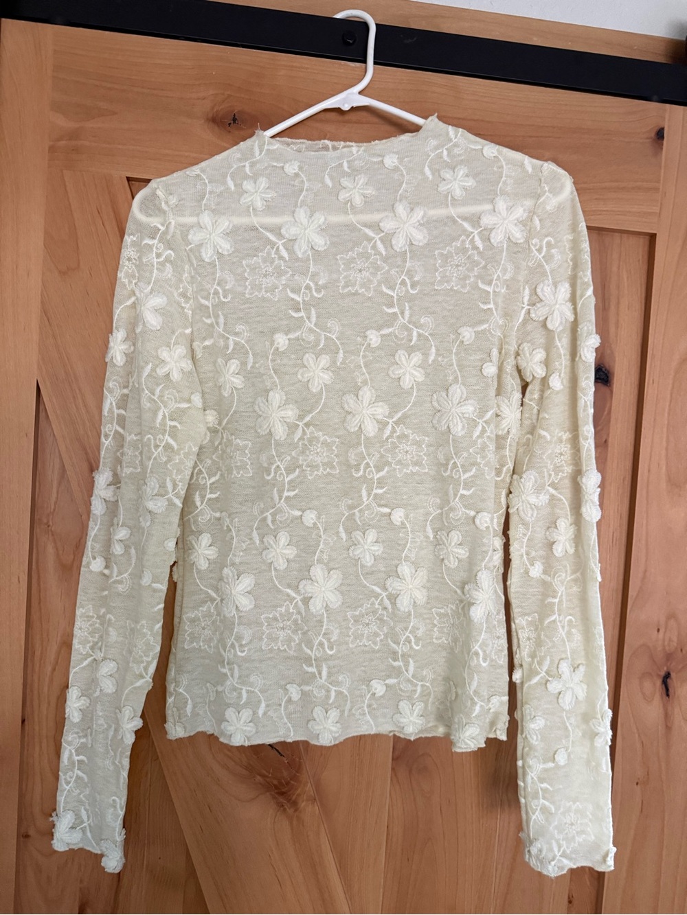 Women’s Cream Embroidered Floral Long-Sleeve Top, Sheer Crochet Mockneck, S, NEW